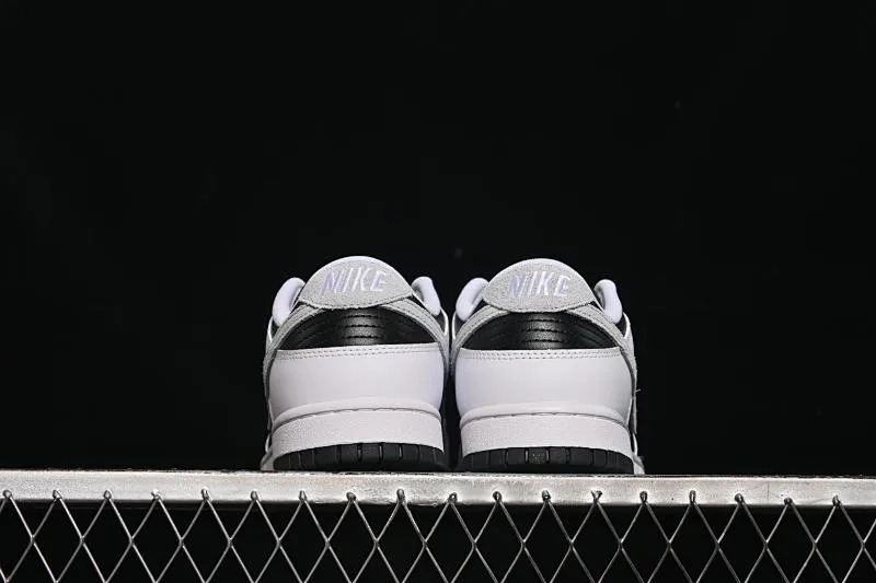All Categories Nk SB Dunk Series Nk SB Dunk Low Low-top sneakers Nike SB Dunk Low White, black and gray color Low-top casual sneakers IB4620-141